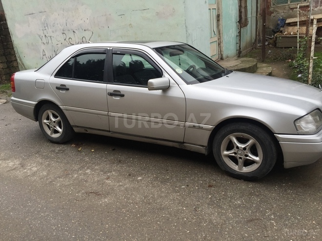 Mercedes C 180 1994, 230,000 km - 1.8 l - Bakı