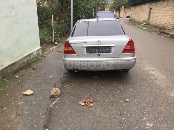 Mercedes C 180 1994, 230,000 km - 1.8 l - Bakı