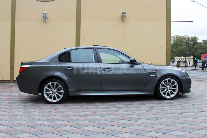 BMW 525 2005, 245,000 km - 2.5 л - Bakı