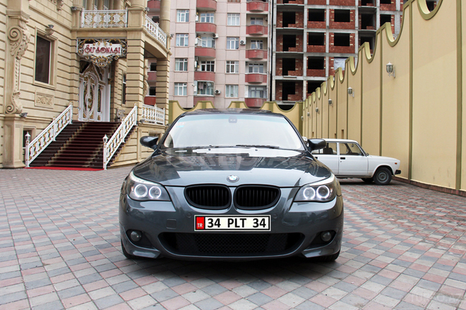 BMW 525 2005, 245,000 km - 2.5 л - Bakı