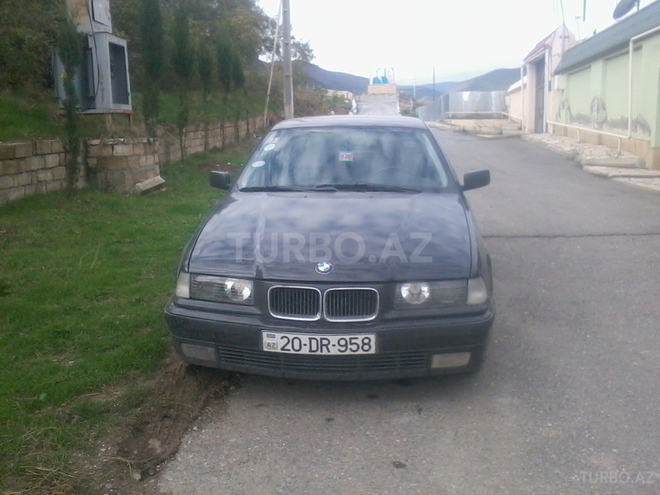 BMW 320 1994, 420,000 km - 2.0 l - Goranboy