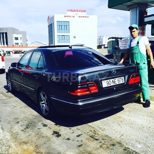 Mercedes  2002, 118,000 km - 2.2 l - Bakı