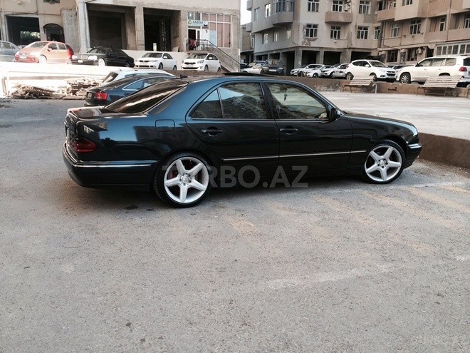Mercedes  2002, 118,000 km - 2.2 l - Bakı