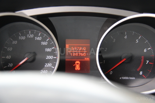 Mitsubishi Outlander 2010, 128,750 km - 2.4 l - Bakı