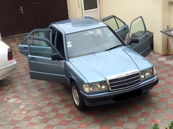 Mercedes 190 1989, 302,000 km - 2.0 l - Bakı