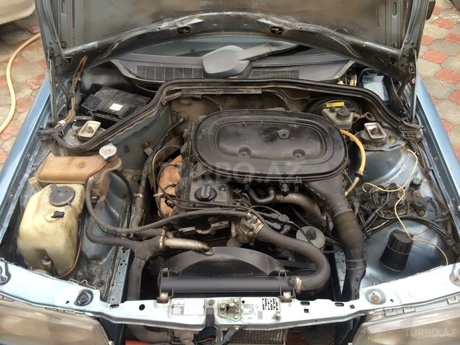 Mercedes 190 1989, 302,000 km - 2.0 l - Bakı