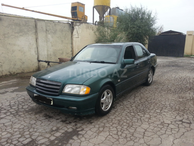 Mercedes C 200 1998, 290,000 km - 2.0 l - Bakı
