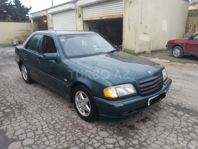 Mercedes C 200 1998, 290,000 km - 2.0 l - Bakı