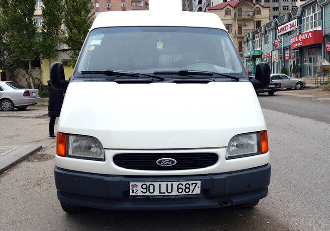 Ford Transit 1999, 299,000 km - 2.5 l - Bakı