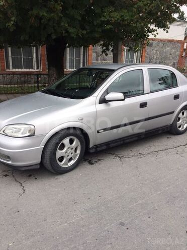Opel Astra 1999, 25,000 km - 1.8 l - Qax