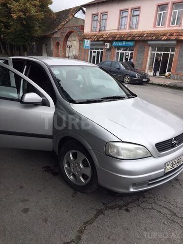 Opel Astra 1999, 25,000 km - 1.8 l - Qax