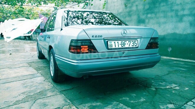 Mercedes C 220 1994, 480,000 km - 2.2 л - Beyləqan