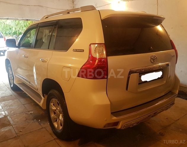 Toyota Prado 2011, 77,700 km - 2.7 л - Bakı