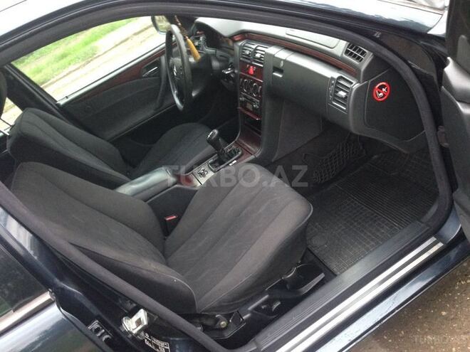 Mercedes E 200 2000, 178,000 km - 2.0 l - Sumqayıt