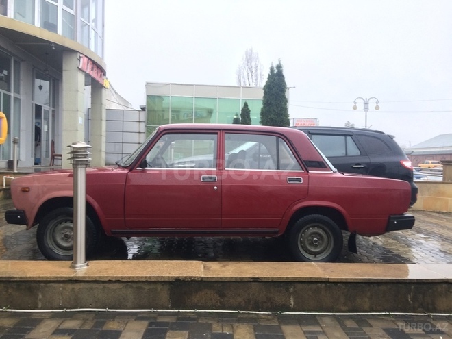 LADA (VAZ) 2107 2006, 100,000 km - 1.6 л - Quba