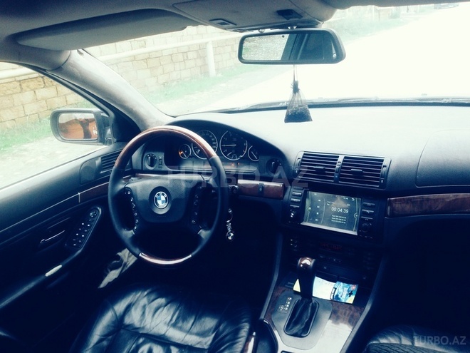 BMW 530 2002, 268,000 km - 3.0 l - Bakı