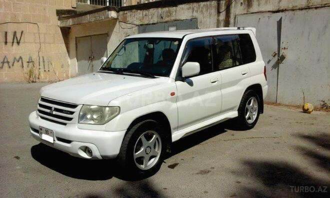 Mitsubishi Pajero io 2002, 147,000 km - 2.0 l - Bakı