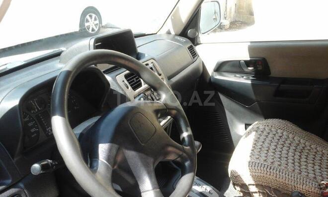 Mitsubishi Pajero io 2002, 147,000 km - 2.0 l - Bakı