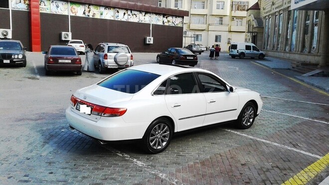Hyundai Grandeur 2009, 103,000 km - 2.7 l - Bakı