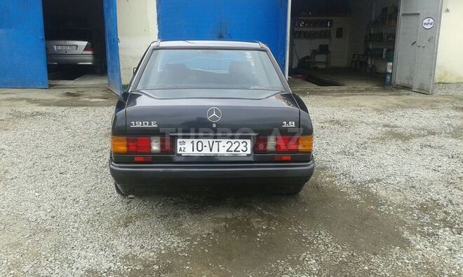 Mercedes 190 1992, 326,767 km - 1.8 л - Bakı