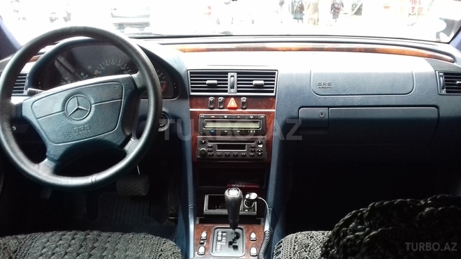 Mercedes C 200 1998, 268,000 km - 2.0 л - Bakı