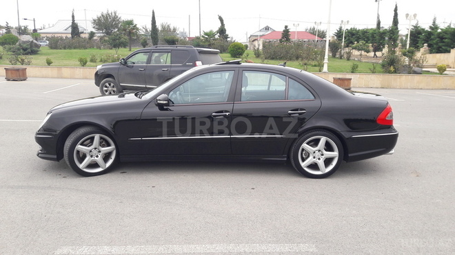 Mercedes E 350 2008, 182,500 km - 3.5 l - Mingəçevir