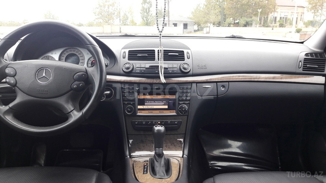 Mercedes E 350 2008, 182,500 km - 3.5 l - Mingəçevir