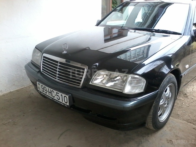Mercedes C 200 1999, 172,000 km - 2.0 л - Lənkəran