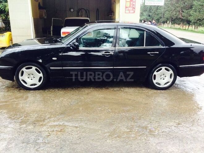 Mercedes E 320 1996, 215,558 km - 3.2 l - Lənkəran