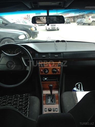 Mercedes C 220 1995, 321,793 km - 2.2 l - Bakı