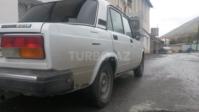 LADA (VAZ) 2107 2007, 76,000 km - 1.6 l - Şəki