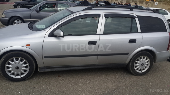 Opel Astra 1998, 260,000 km - 2.0 л - Bakı