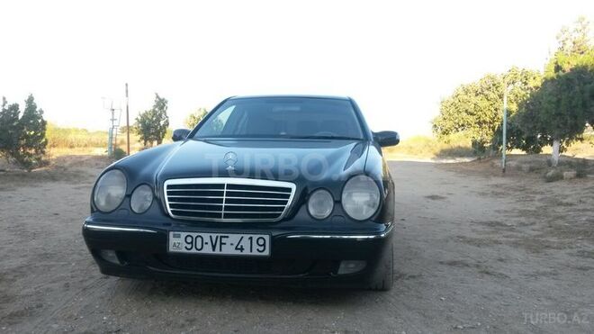 Mercedes E 270 2001, 400,000 km - 2.7 l - Bakı
