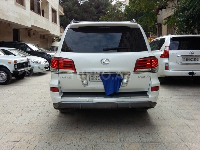 Lexus LX 570 2009, 92,500 km - 5.7 л - Bakı