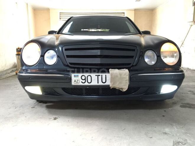 Mercedes E 240 2000, 243,256 km - 2.4 l - Ağdaş
