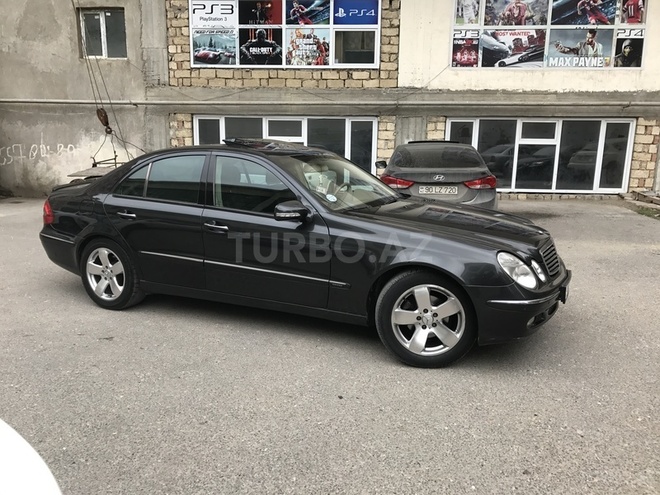 Mercedes E 240 2004, 230,000 km - 2.6 л - Bakı