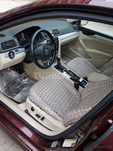 Volkswagen Passat 2012, 50,000 km - 2.5 l - Gəncə