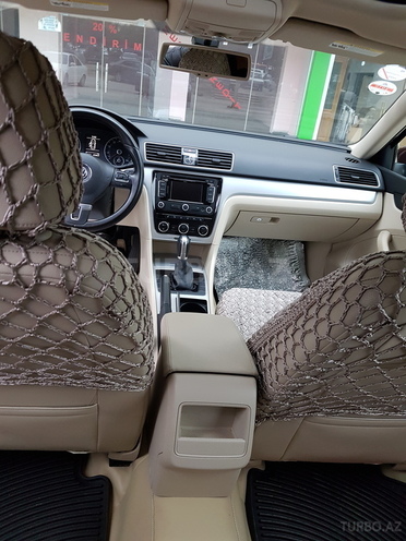 Volkswagen Passat 2012, 50,000 km - 2.5 l - Gəncə