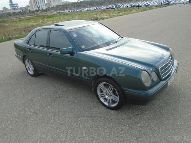 Mercedes E 220 1999, 340,000 km - 2.2 l - Bakı