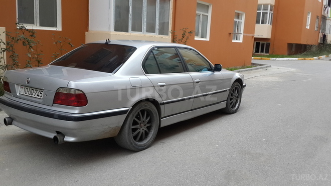 BMW 740 1996, 397,000 km - 4.4 л - Bakı