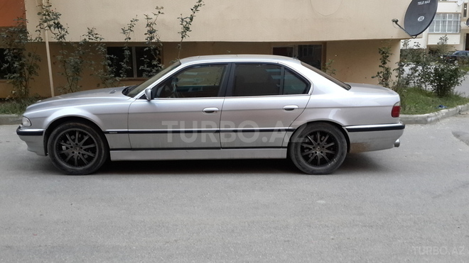 BMW 740 1996, 397,000 km - 4.4 л - Bakı