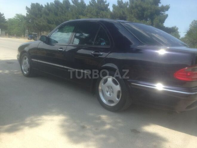 Mercedes E 240 2001, 185,000 km - 2.4 l - Siyəzən