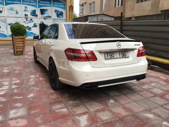 Mercedes E 200 2011, 65,306 km - 1.8 l - Bakı