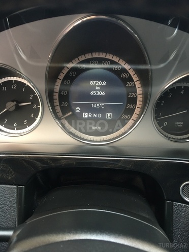Mercedes E 200 2011, 65,306 km - 1.8 l - Bakı