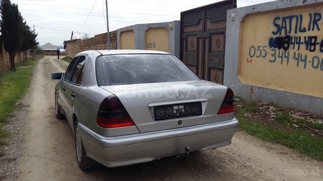 Mercedes C 200 1997, 435,000 km - 2.0 l - Xırdalan