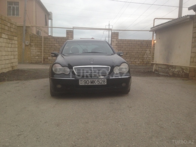 Mercedes C 240 2000, 208,000 km - 2.4 l - Bakı