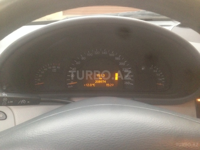 Mercedes C 240 2000, 208,000 km - 2.4 l - Bakı