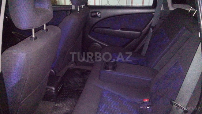 Mitsubishi Airtrek 2004, 2,000,000 km - 2.0 l - Bakı