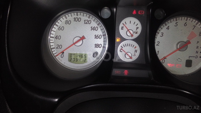 Mitsubishi Airtrek 2004, 2,000,000 km - 2.0 l - Bakı