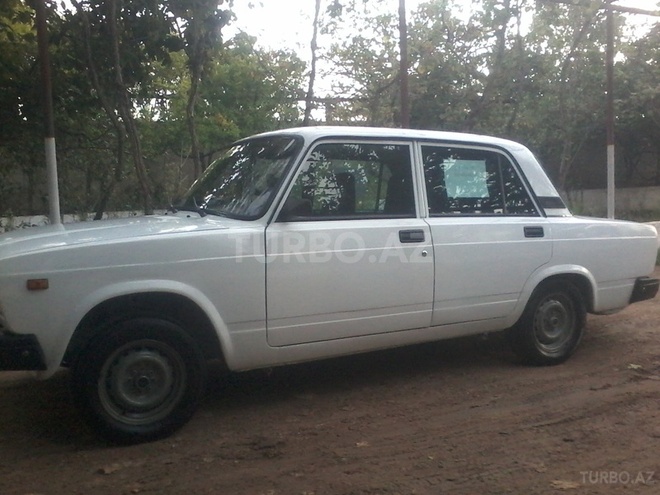 LADA (VAZ) 2107 1998, 135,000 km - 1.6 l - Şirvan